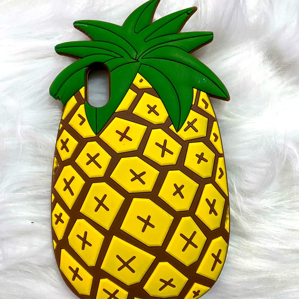 iPhone XR pineapple phone case